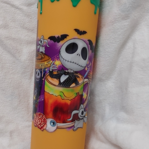 Nightmare before Christmas tumbler - Picture 7 of 16